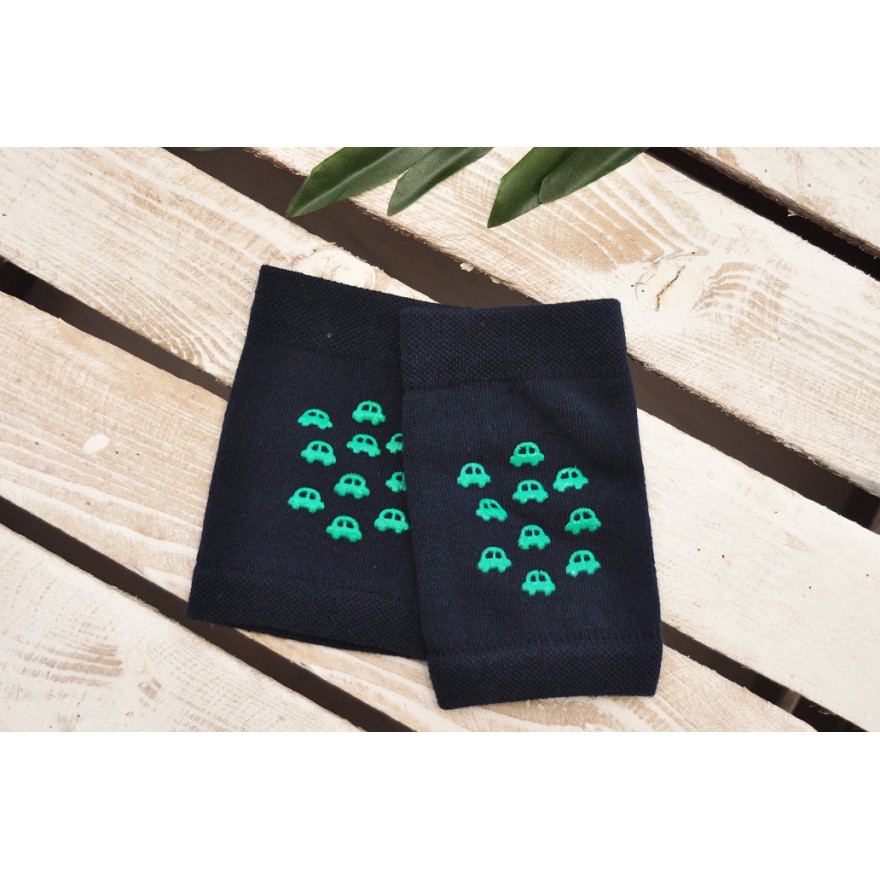 Granatowe NAKOLANNIKI dla chłopca ABS auta DO RACZKOWANIA rozmiar uniwersalny