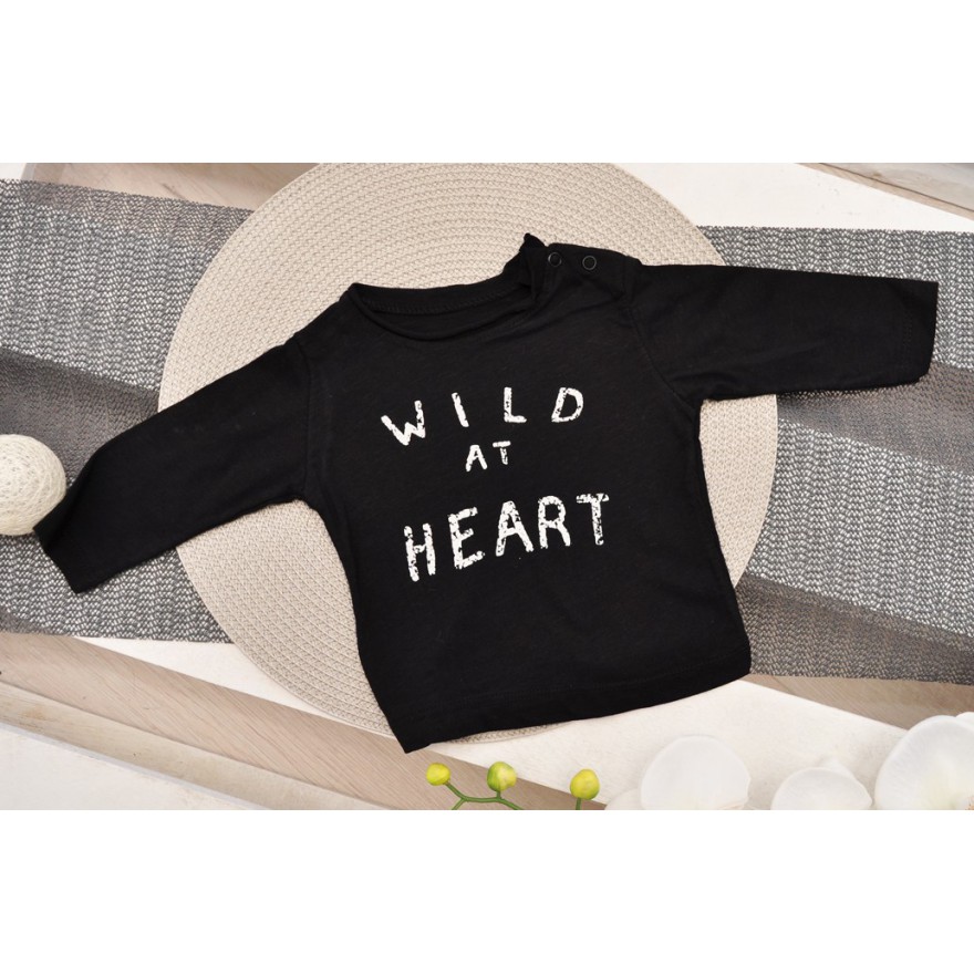 Żółty bezrękawnik z bluzką i spodniami