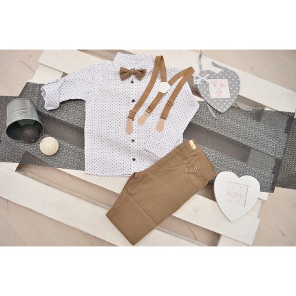 KOMPLET DLA CHŁOPCA  biała koszula, spodnie, muszka, szelki WIZYTOWY wzór: śnieżki, brąz ciemny