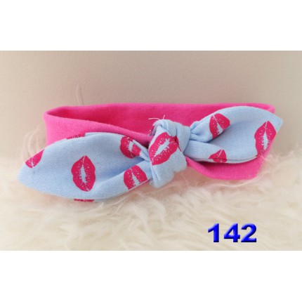 OPASKA PIN-UP różowo-niebieska w serca 2-4 latka wzór 142