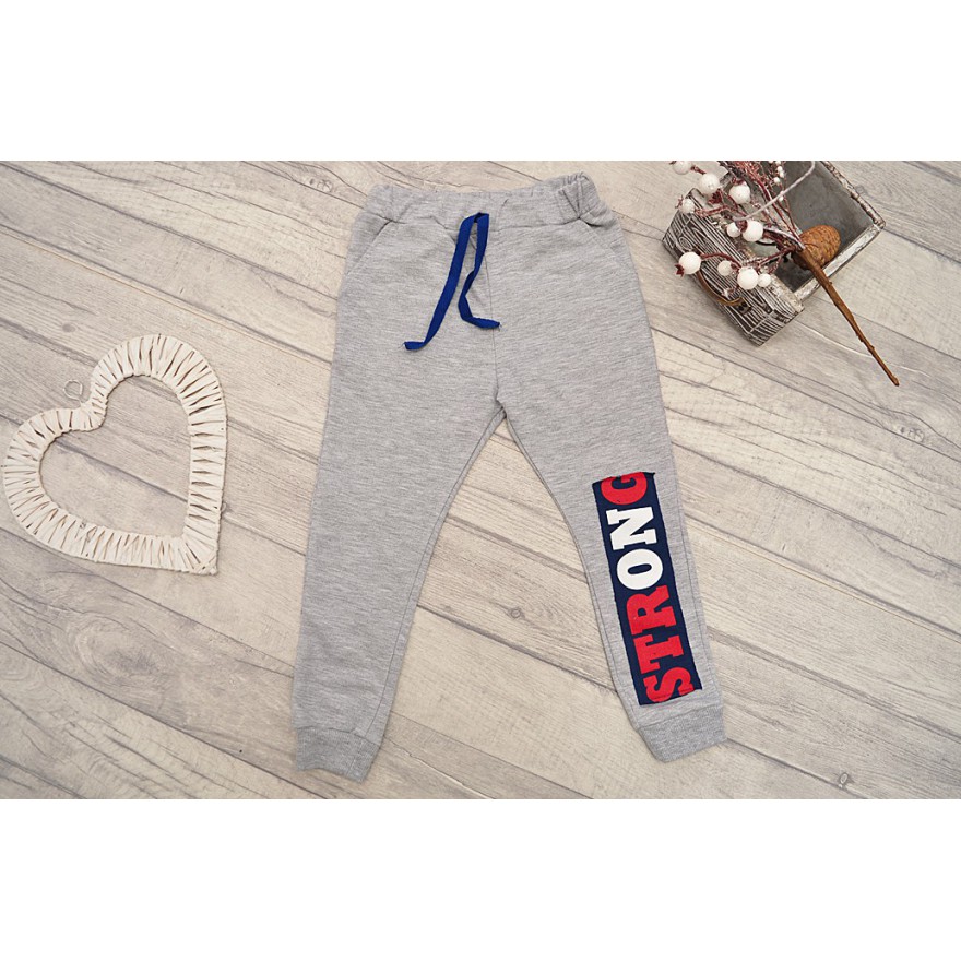 Dres chłopięcy STRONG granatowa bluza, spodnie, komplet