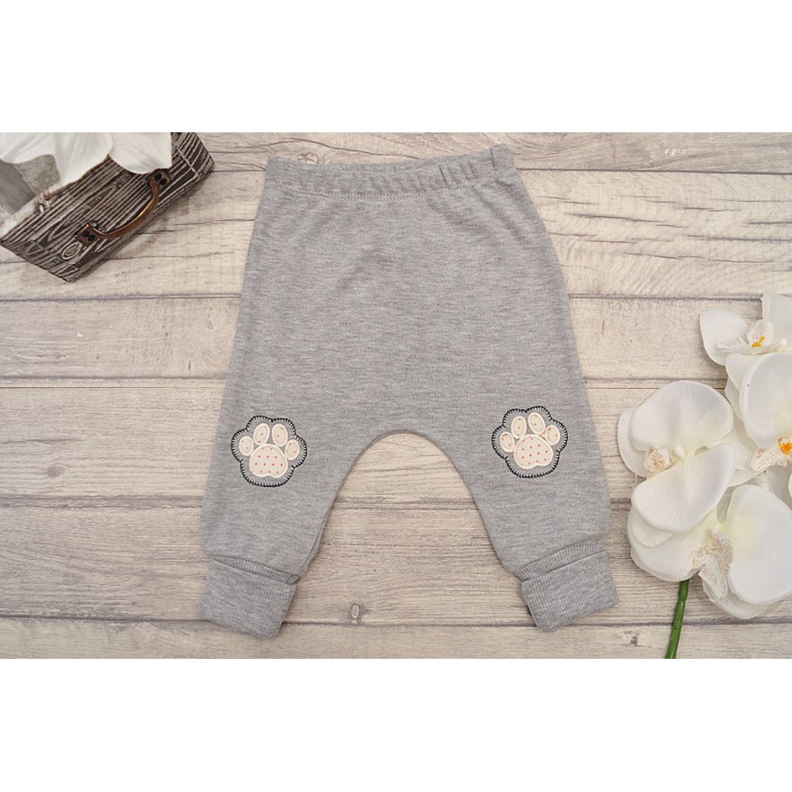 DRES niemowlęcy ze pieskiem, czerwono-biała bluza, spodnie, apaszka komplet 3cz.