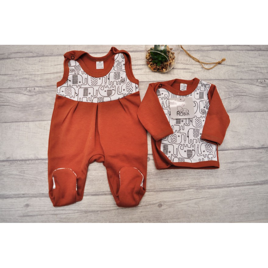 Wyprawka dla noworodka koszulka śpiochy brązowa w słoniki wz. 186br