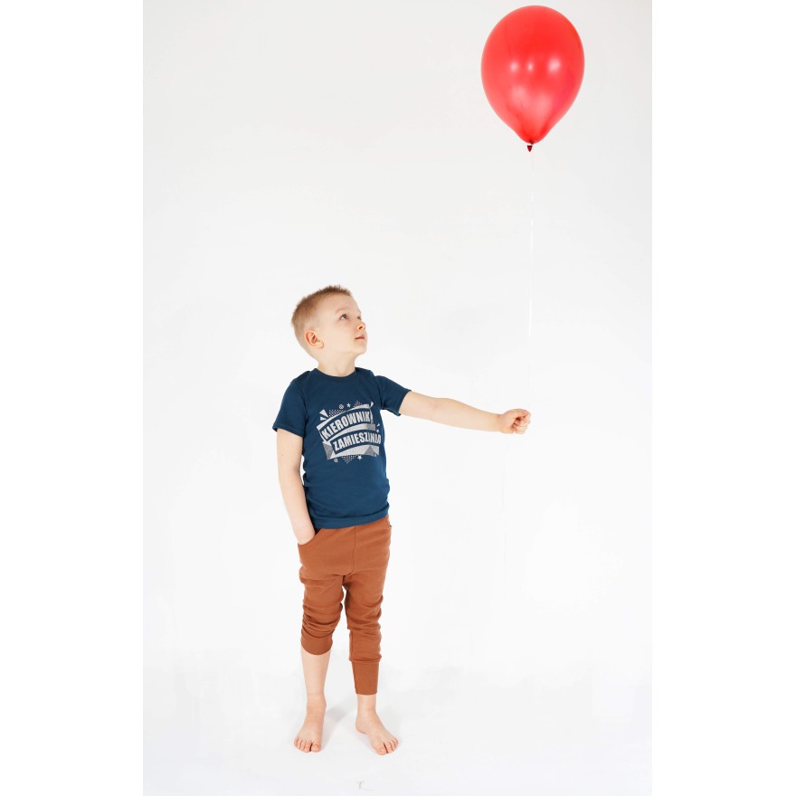 KOSZULKA granatowa T-SHIRT z napisem KIEROWNIK ZAMIESZANIA