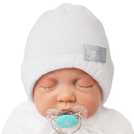 Biała czapka zimowa niemowlęca