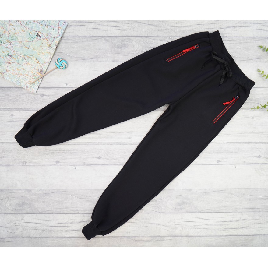 Czarne SPODNIE czerwony suwak ocieplane dresowe chłopięce