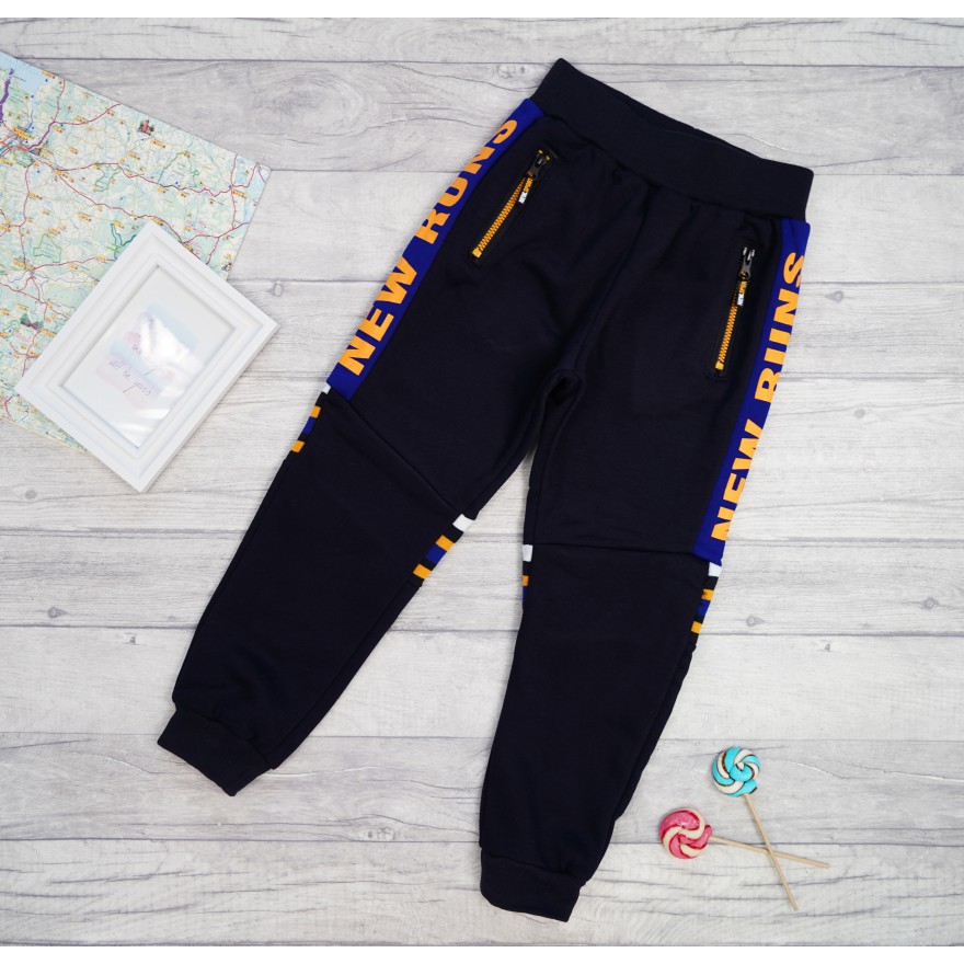 Czarne SPODNIE NEW RUNS ocieplane dresowe chłopięce