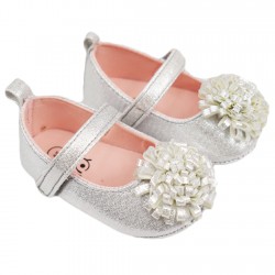 Baletki buty NIECHODKI srebrne z kwiatkiem BUCIKI CHRZEST