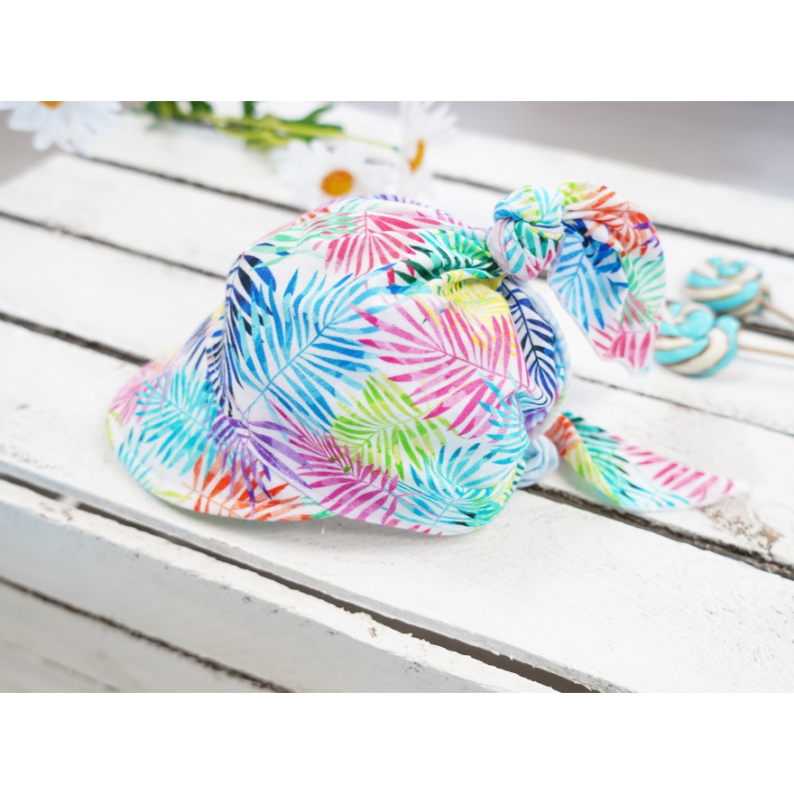 Czapka CHUSTA w liście palmowe z daszkiem wiązana LATO