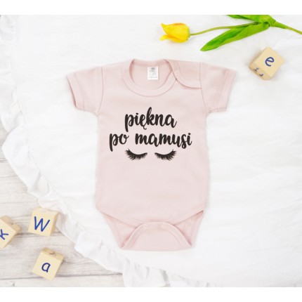 BODY Piękna Po Mamusi pudrowy róż wzór 394 krótki rękaw