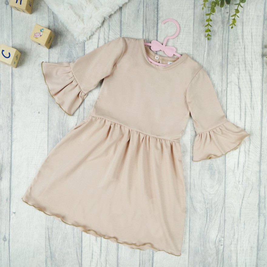 Beżowa SUKIENKA IGA z falbanką przy rękawach wesele święta