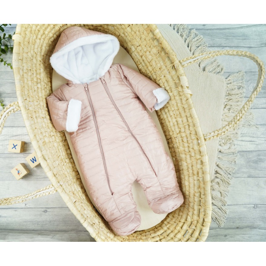 Różowy KOMBINEZON pikowany na futerku 2 suwaki osłona na rączki