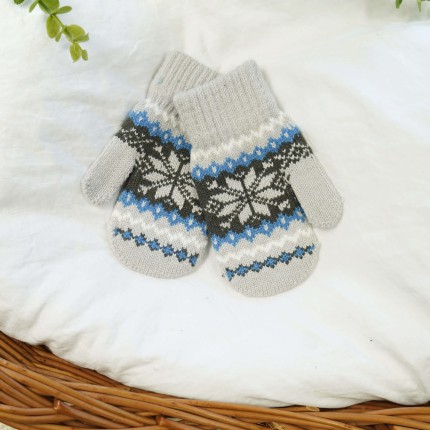 Szare RĘKAWICZKI 1P ciepłe śnieżka z niebieskim 15cm r. 116-122 wzór 020