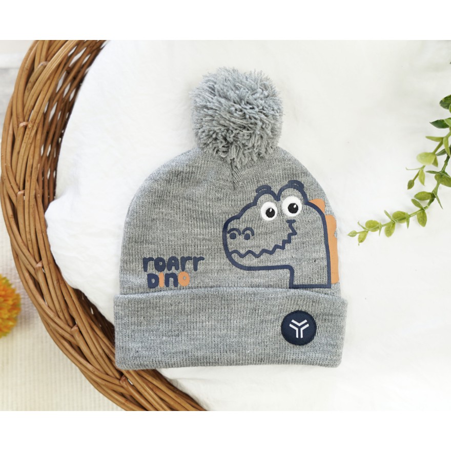 Szara CZAPKA dziecięca zimowa  z pomponem DINO
