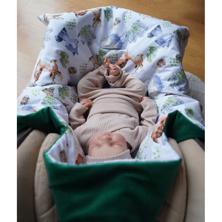 Butelkowy otulacz niemowlęcy kocyk rożek z kapturkiem do wózka fotelika nosidełka wiosenno- letni wyprawka