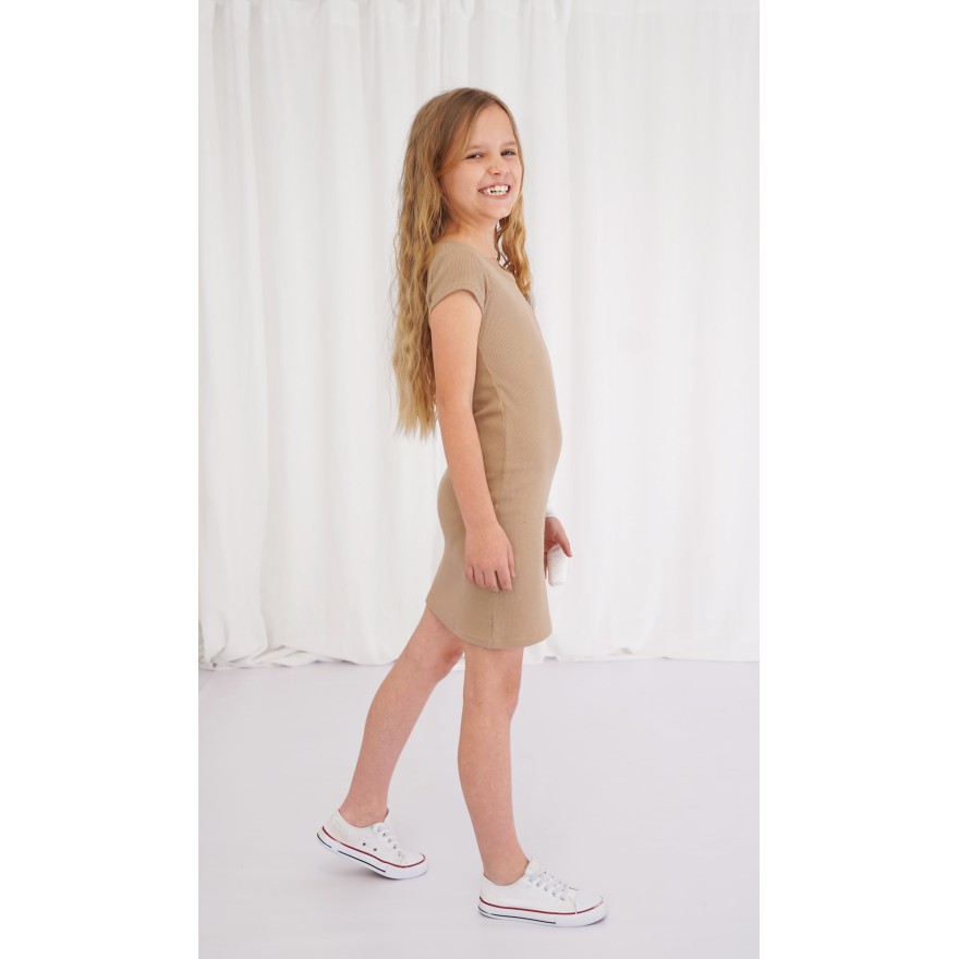 Beżowa SUKIENKA bawełniana z prążka krótki rękaw dopasowana ołówkowa prążek