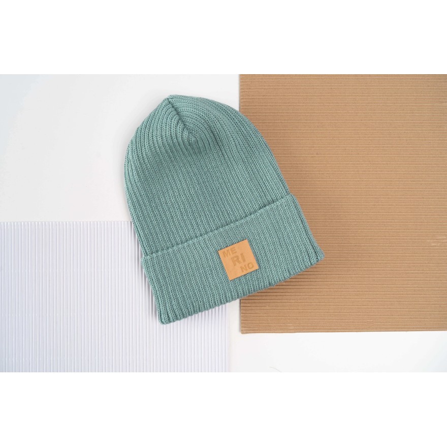 Merino czapka szałwia 100% wełna podwijana jesień zima