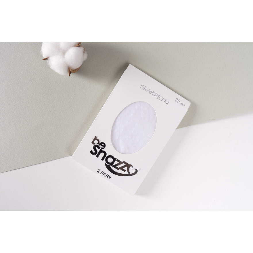 4pak SKARPETKI z falbanką mikrofibra 20 den w kropki KOMUNIA