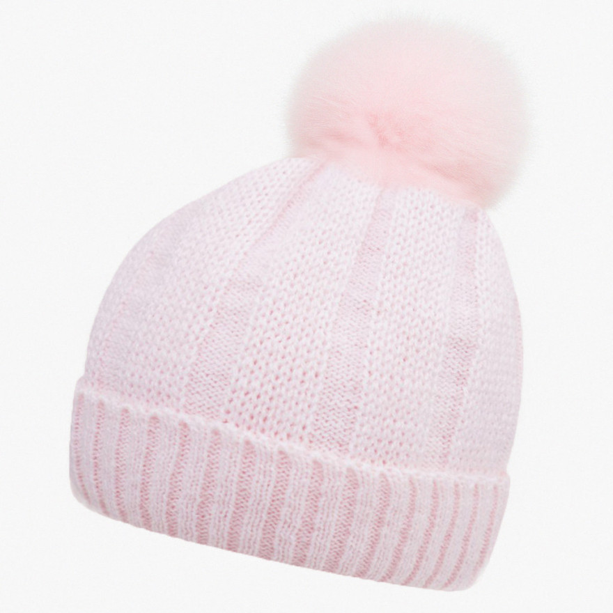 Jasno różowa czapka zimowa dziewiarska