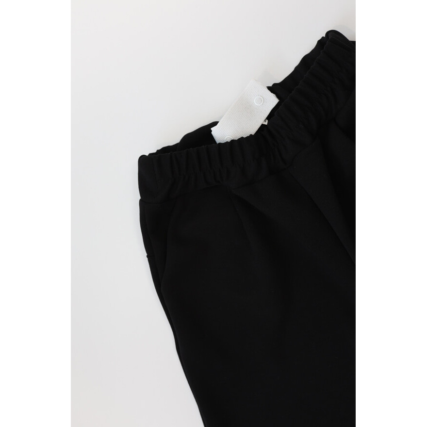 Spodnie eleganckie RICO czarne WIZYTOWE gładkie z prostymi, szerokimi nogawkami regulowane w pasie