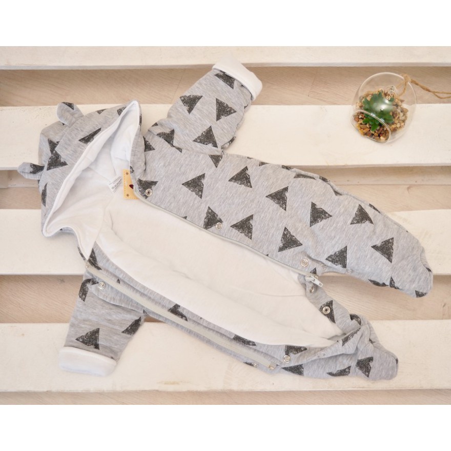 OCIEPLANY KOMBINEZON w trójkąty brokat wiosna jesień